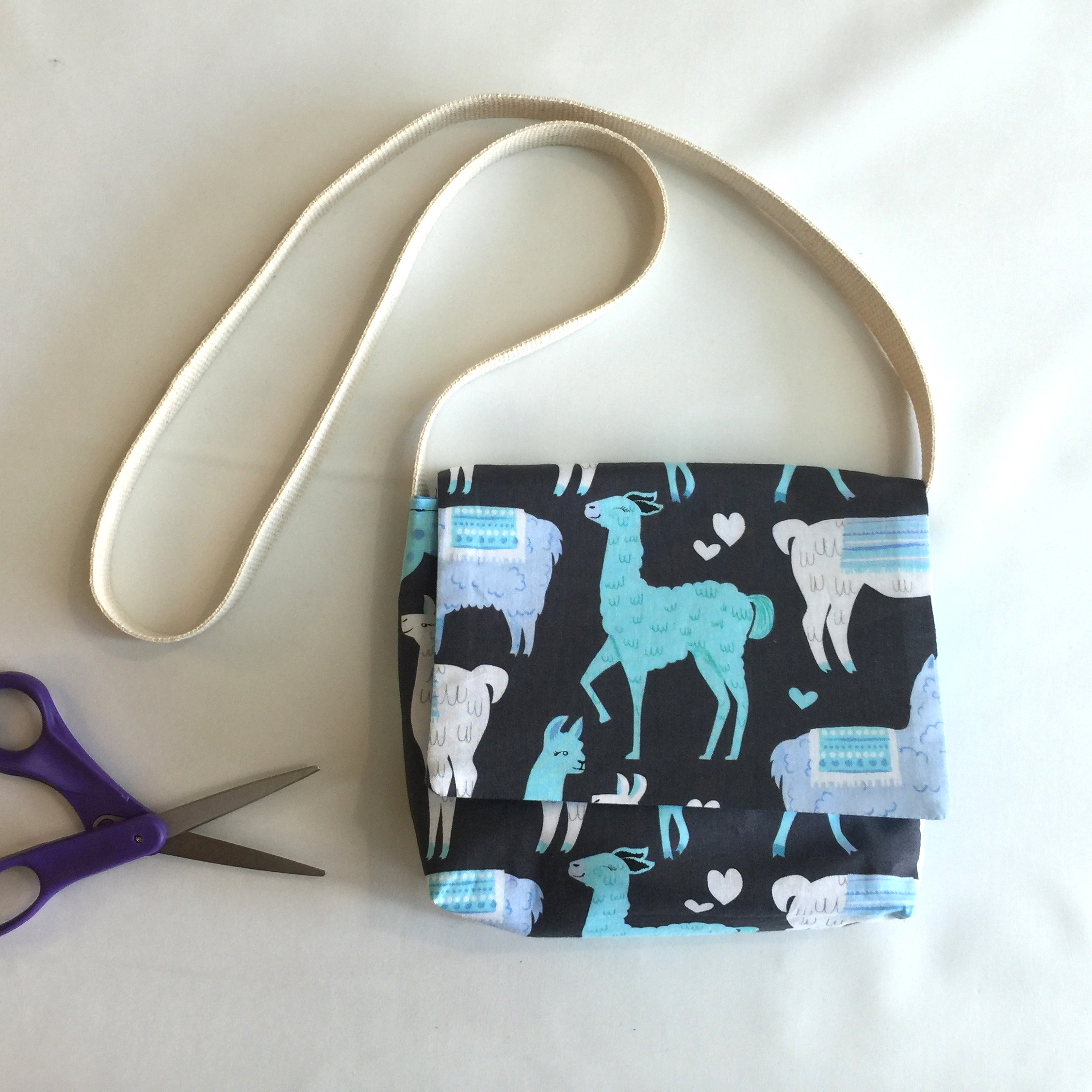 hipstitch_mini_messenger_photo1